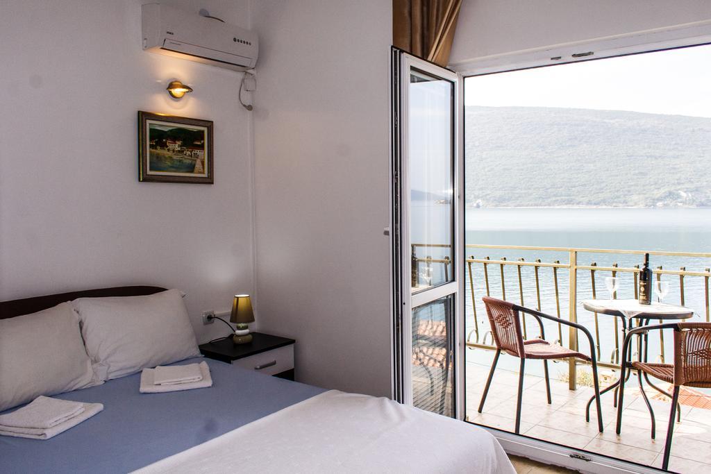 Villa Angelina Herceg Novi Luaran gambar