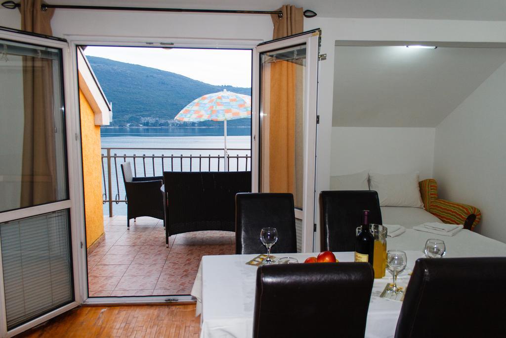 Villa Angelina Herceg Novi Luaran gambar